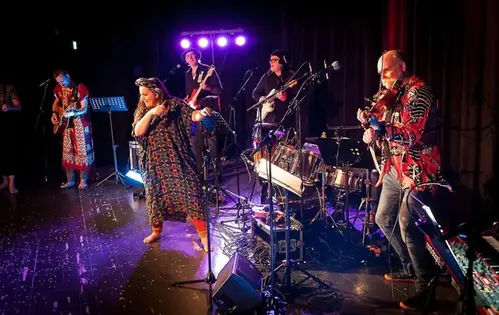 Kulturskolans lärare har konsert på scen